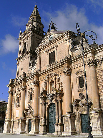 Ragusa , Italian landscapes, Sicilian beauty, Captured moments HD phone wallpaper