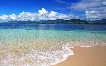 Fiji Beach - source HD wallpaper