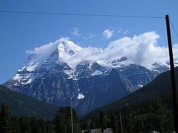Mount Robson Provincial Park, British Columbia, Canada, mountain, park, robson, provincial, snow, trees, nature, sky, canada, britishcolumbia HD wallpaper