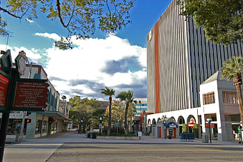 Riverside, California, Main Street, Commercial area HD wallpaper