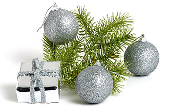 Silver christmas ornament, holiday, christmas, ball, silver, ornament, new year HD wallpaper