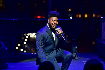 Khalid, Time 100 honoree, Importance of persistence, Inspirational singer HD wallpaper