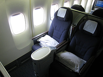 Have a nice day, holidays, commercial airline, honeymoon, relax, trip, 1st class, cabin, enjoy HD wallpaper