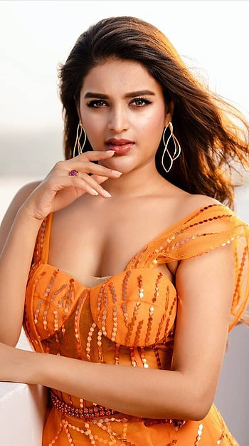 Niddhi agrawal, sexy seductive, multilingual actress HD phone wallpaper