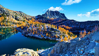 A through hike of the Enchantments, Washington, clouds, landscape, autumn, colors, sky, mountains, usa HD wallpaper
