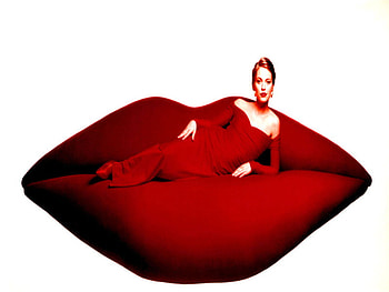 Sexy Red Lips Chaise!, chair, lounge, sexy, burgundy, sofa, chaise, woman, red, lips HD wallpaper
