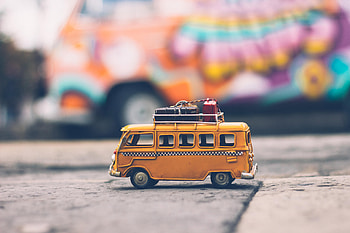 Vintage Volkswagen Van Toy, others, vintage, van, vintage, toys, macro, graphy HD wallpaper