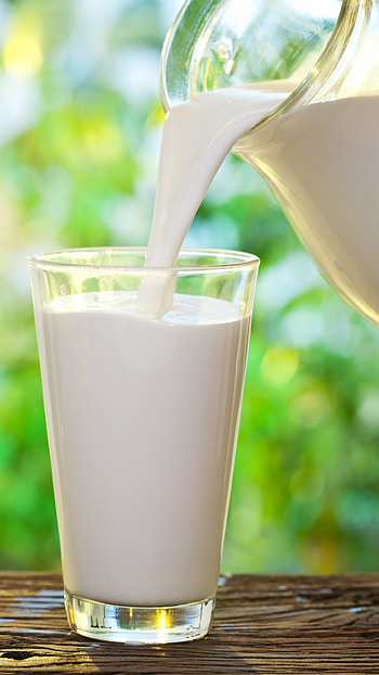 Food graphy, Milky delight, Creamy goodness, Refreshing drink HD phone wallpaper