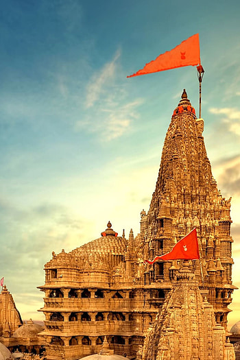 Dwarka, Gujarat. Temple india, Temple graphy, Krishna temple, Dwarkadhish Temple HD phone wallpaper