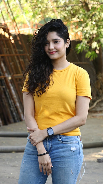 Ritika Singh, South HD phone wallpaper