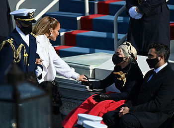 Lady Gaga, Michael Polansky, National anthem performance, Inauguration HD wallpaper