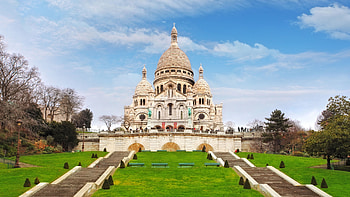 Sacred Heart Basilica, Paris Travels, Montmartre landmark, French architecture HD wallpaper