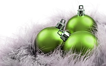 Green christmas balls, decoration, holiday, christmas, green, ball HD wallpaper