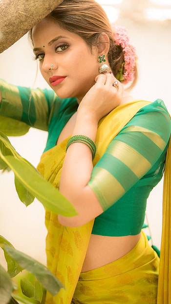 Aishwarya Dutta, saree beauty HD phone wallpaper