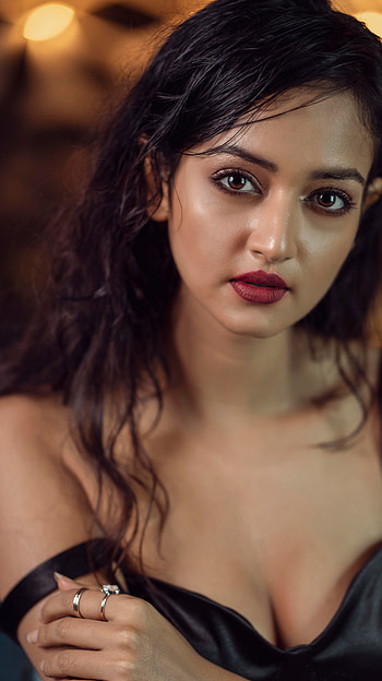 Shanvi Srivastav, actress HD phone wallpaper