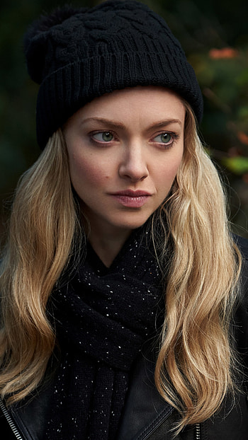 You Should Have Left, Amanda Seyfried HD phone wallpaper