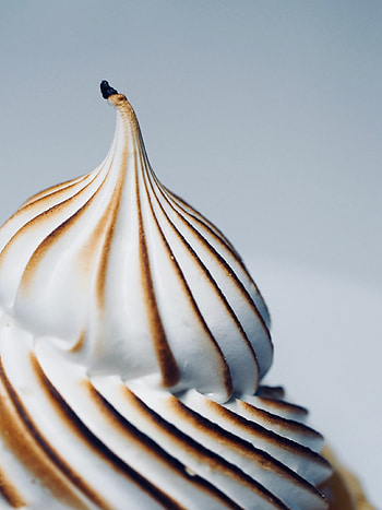 Delicious meringue pie, Laid-back lifestyle, Homemade treat, Perfect topping HD phone wallpaper