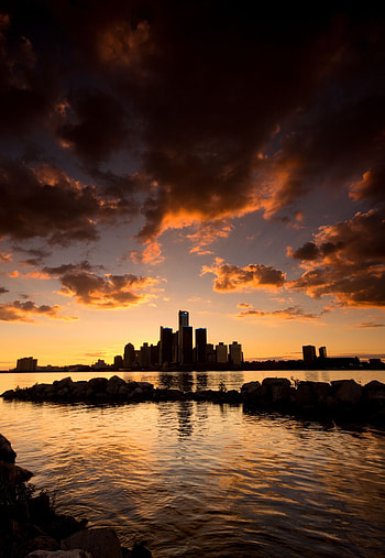 Detroit Skyline, Architectural marvel, Urban metropolis, Striking skyline HD phone wallpaper