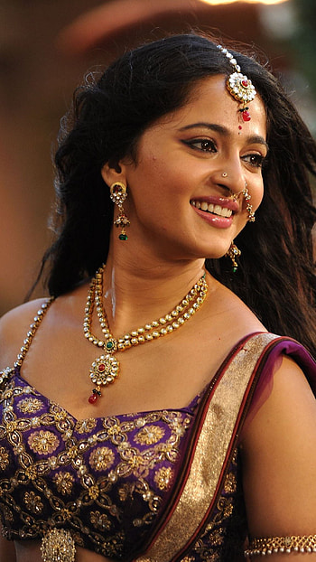 Anushka Shetty, bollywood actress, model HD phone wallpaper
