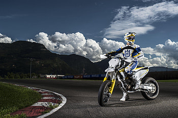 Husqvarna FC 450, Supermoto HD wallpaper