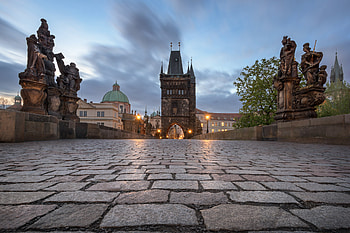 Captivating Charles Bridge, Prague's pride, Anshar ' masterpiece, Czech Republic's marvel HD wallpaper