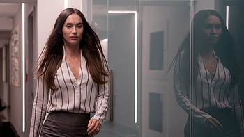 Megan Fox Big Gold Brick HD wallpaper