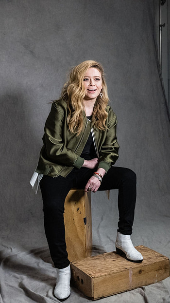 Natasha Lyonne, Lockscreens, Movies, Style HD phone wallpaper