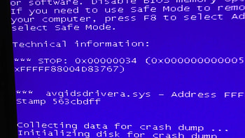 BSOD Blue Screen of Death Windows 7 thanks 2 Hitachi 31dec15 422p HD wallpaper