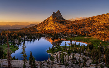 Cathedral Lakes, Yosemite, evening, sunset, rocks, lakes, forest, mountain landscape, Yosemite National Park, California, USA HD wallpaper