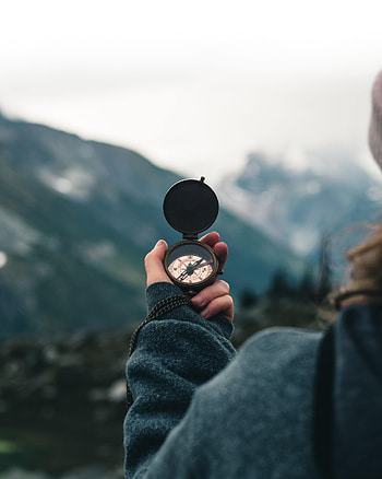 Hand, Miscellanea, Miscellaneous, Journey, Focus, Compass HD phone wallpaper