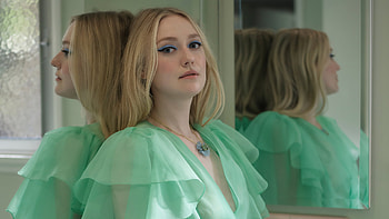 Dakota Fanning Stunning Celebrity Portrait, Celebrity, Dakota Fanning HD wallpaper