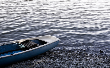 Boat Mac And Windows, boat, , nature, clear, water, 2560x1600 HD wallpaper