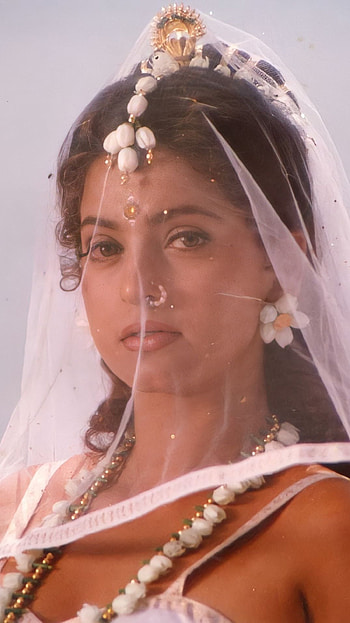 Juhi chawla, bollywood news HD phone wallpaper
