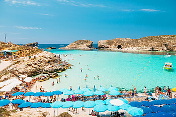 Malta, Tourist destination, Sun-soaked beaches, Diplomatic paradise HD wallpaper