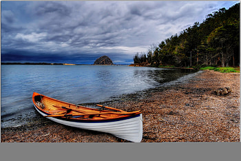 Canoe, dirt, grass, rocks, beach, lake, shoreline, clouds, trees, sky, ocean HD wallpaper
