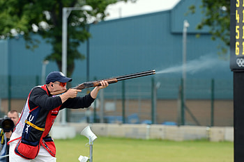 Male shooter, Weapon skill, Aiming accuracy, Shooting competition HD wallpaper