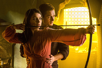 Taron Egerton And Eve Hewson In Robin Hood 2018, robin-hood, 2018-movies, movies, taron-egerton, eve-hewson HD wallpaper