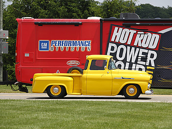 Classic Yellow, bowtie, custom, gm, truck HD wallpaper