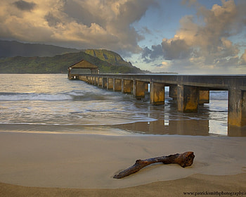Patrick Smith graphy, Drift Wood, sand, pier, rocks, beach, mist, wind, mountian, clouds, sunset HD wallpaper