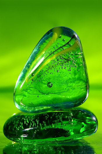 Go Green, Green aesthetic, Green , Reflection HD phone wallpaper