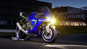 2020 Yamaha YZF R1 HD wallpaper