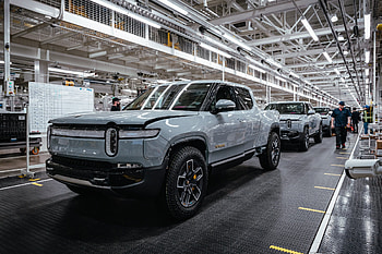 Assembly, Rivian Automotive HD wallpaper
