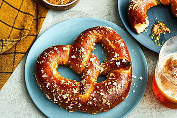 Bavarian, Pretzel HD wallpaper