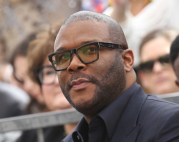 Tyler Perry, Paying tribute, Rayshard Brooks funeral, Philanthropic gesture HD wallpaper
