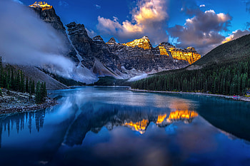 Sunrise on Moraine Lake, nature, canada, mountains, lake, reflection HD wallpaper