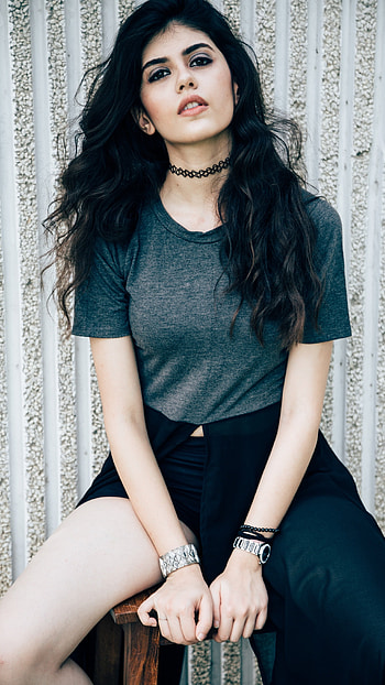 Sanjana Sanghi, Beautiful Heroine HD phone wallpaper