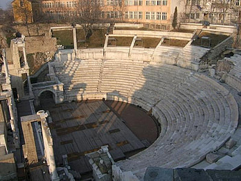 Amphiteatre in Plovdiv, architecture, graphy, monument, monuments, historical, ancient, old, stairs, history, bulgaria HD wallpaper