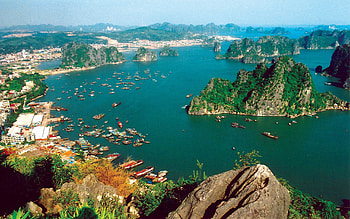 Stunning Halong Bay, Vietnam beauty, Travel inspiration HD wallpaper
