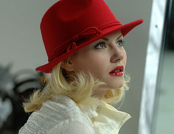 March 8th. Happy Womens Day members of DN, international, march 8th, day, congratulations, elisha cuthbert HD wallpaper