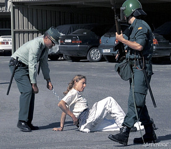 Protester, bounds, police, ground, arrest HD wallpaper